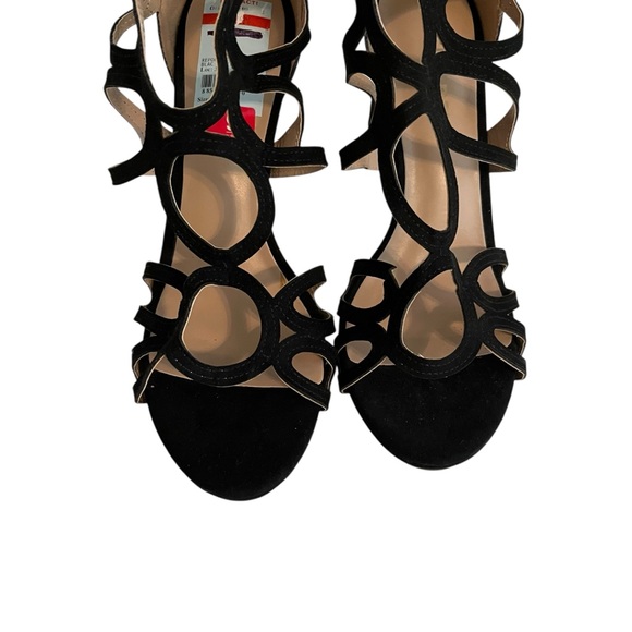 Report Black Strappy Heels - Picture 4 of 8